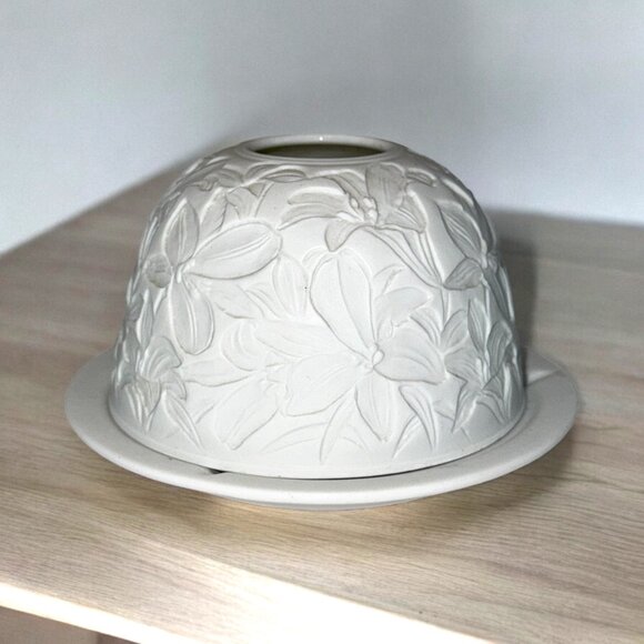 Fairy Lamp Floral Tealight Candle Holder Porcelain White by Seagull Studios - Picture 1 of 6